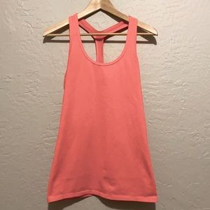 THE NORTHFACE TANK SIZE MEDIUM PINK GUC